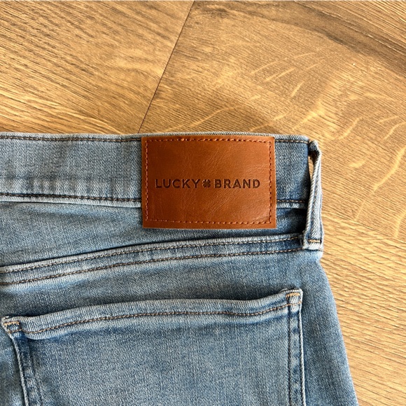 Lucky brand sweet boot cut jeans - Picture 6 of 8